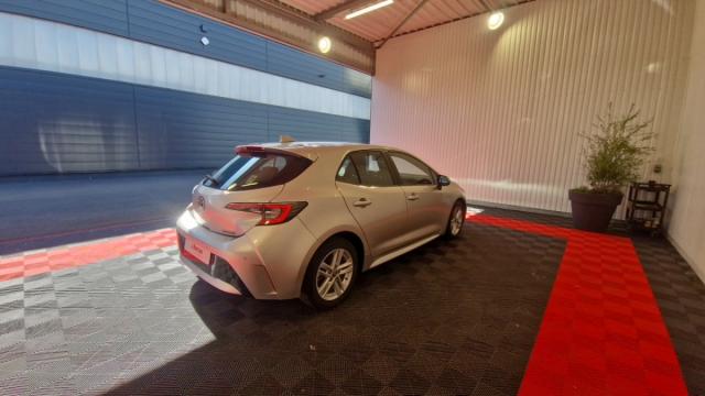 Toyota Corolla image 9