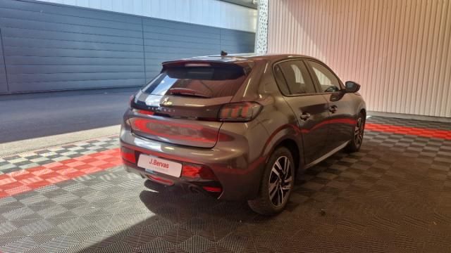 Peugeot 208 image 6
