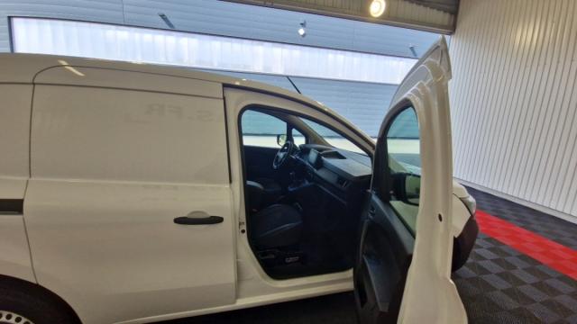 Renault Kangoo image 9