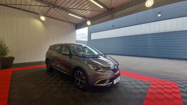 Renault Grand Scénic image 1