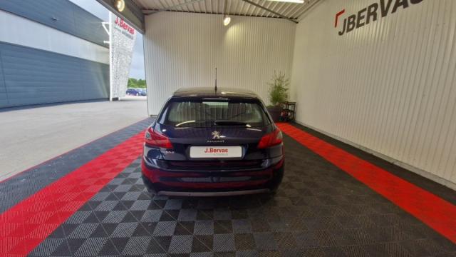Peugeot 308 image 6