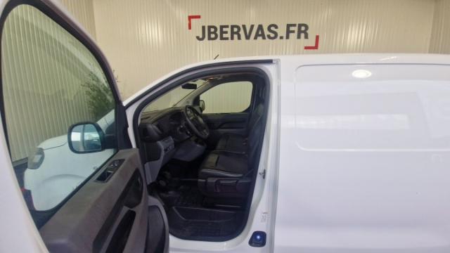 Citroen Jumpy image 2