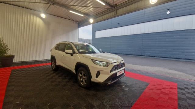 Toyota Rav4 image 2