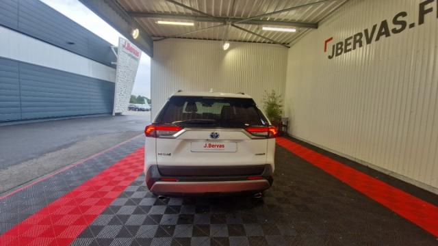 Toyota Rav4 image 3