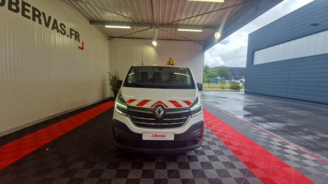 Renault Trafic image 9
