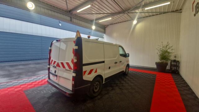 Renault Trafic image 7