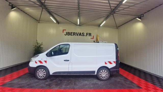 Renault Trafic image 8