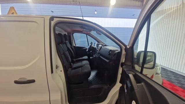 Renault Trafic image 4