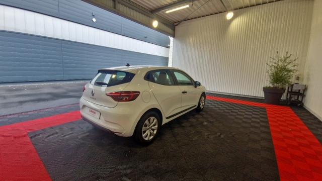 Renault Clio image 8