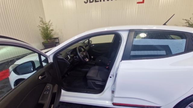 Renault Clio image 6