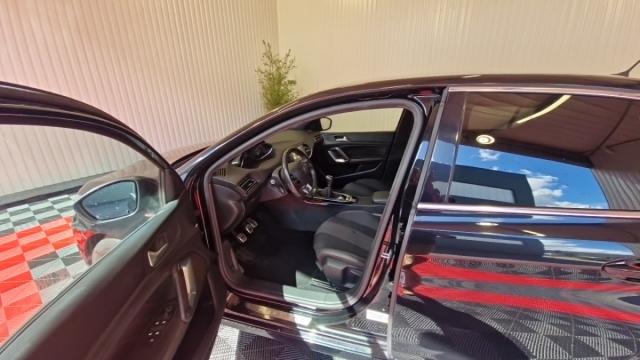 Peugeot 308 image 6