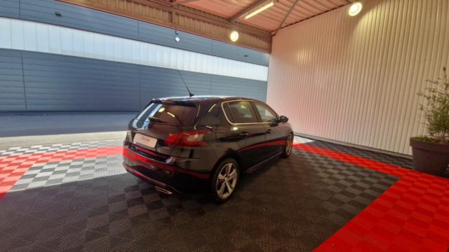 Peugeot 308 image 8
