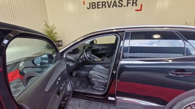 Peugeot 3008 image 2