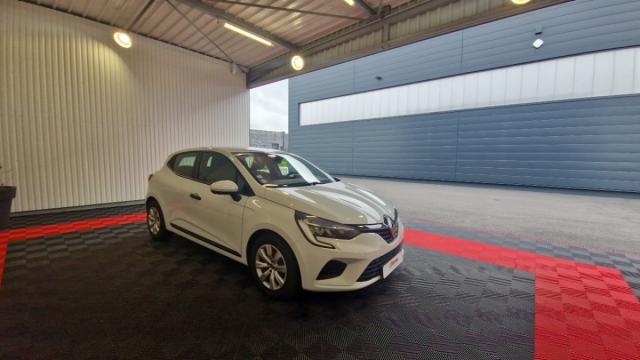 Renault Clio image 1