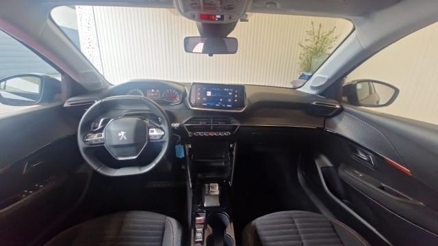 Peugeot 208 image 4