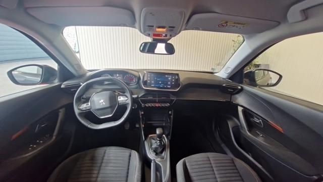 Peugeot 2008 image 7