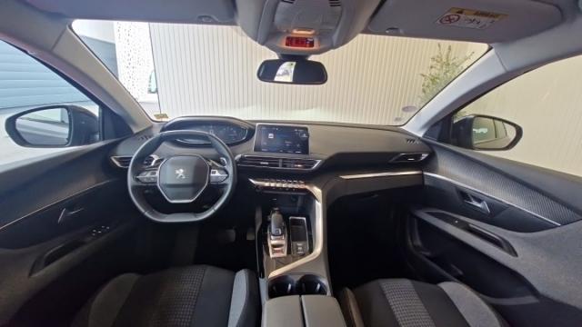 Peugeot 5008 image 8