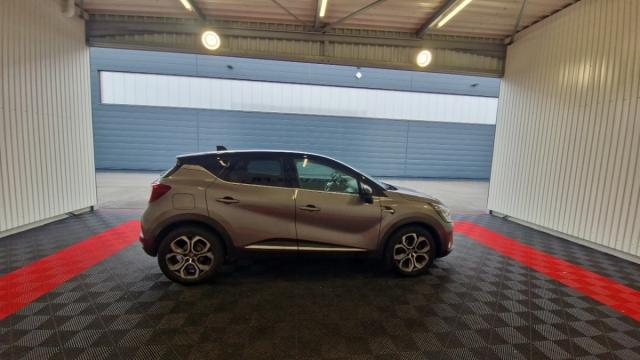 Renault Captur image 2