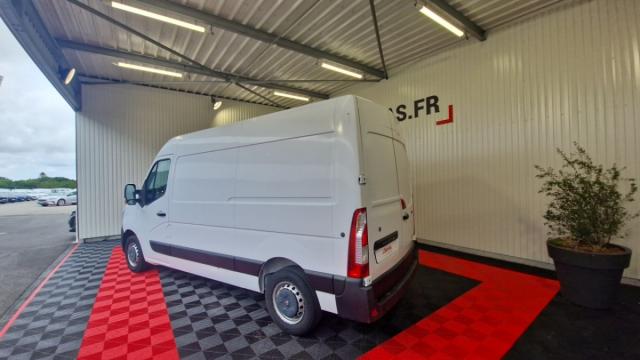 Renault Master image 8
