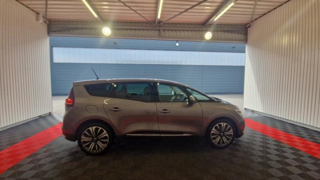 Renault Grand Scénic image 1