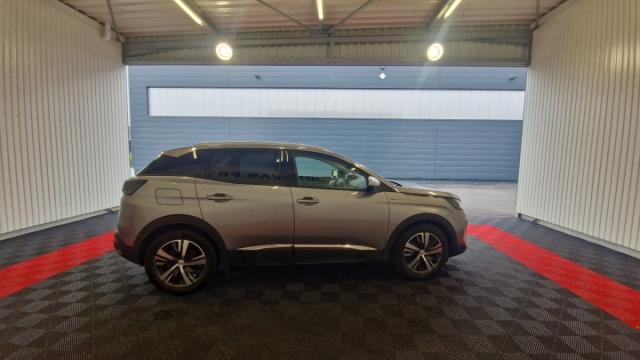 Peugeot 3008 image 3