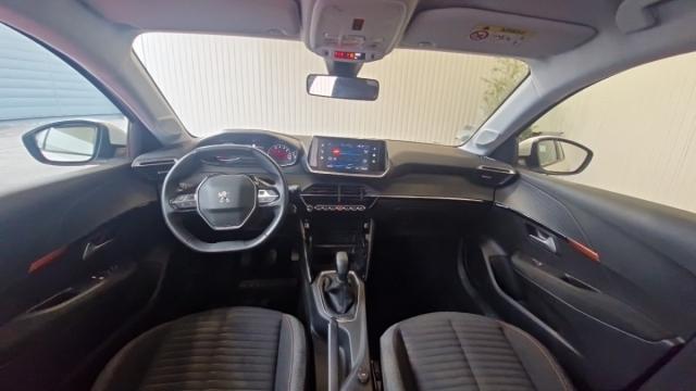 Peugeot 208 image 7
