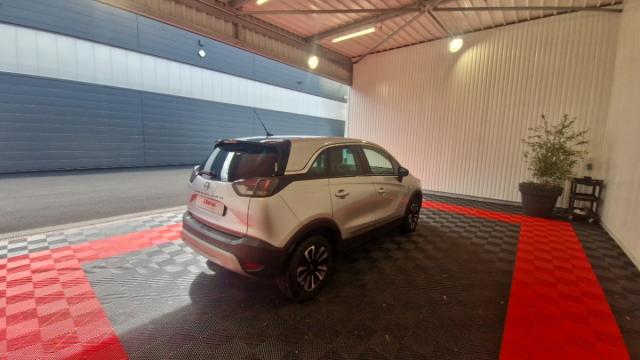 Opel Crossland image 2