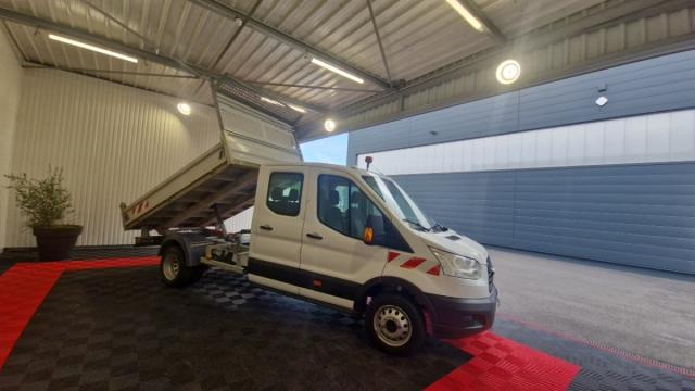 Ford Transit image 3