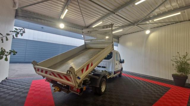 Ford Transit image 5