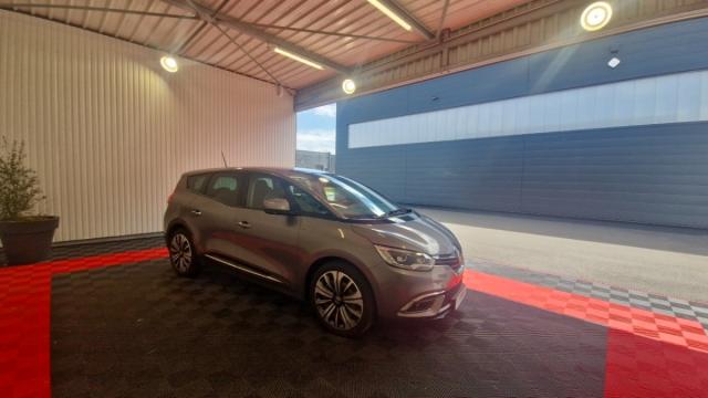 Renault Grand Scénic image 1