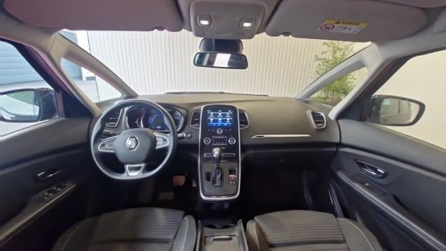 Renault Grand Scénic image 9