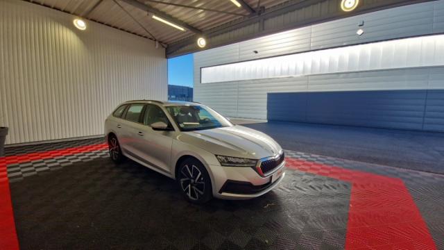 Skoda Octavia image 5