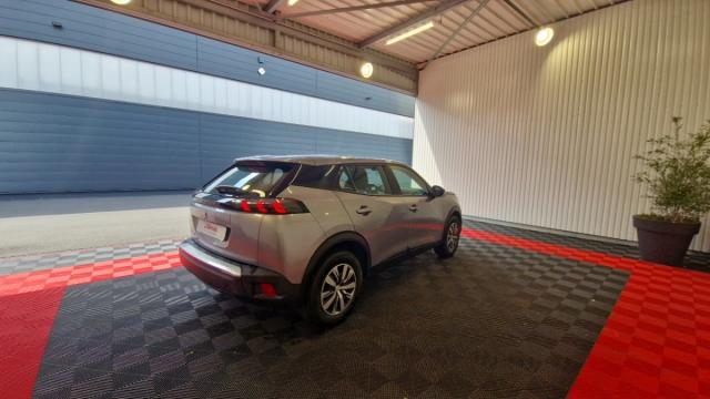 Peugeot 2008 image 2