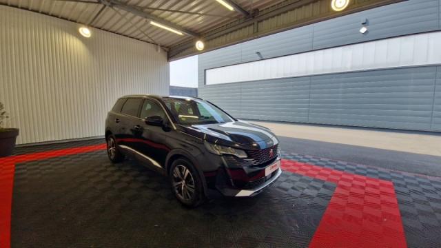 Peugeot 5008 image 1