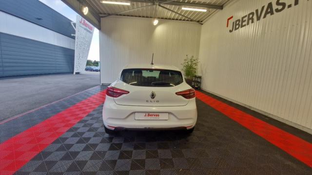Renault Clio image 9