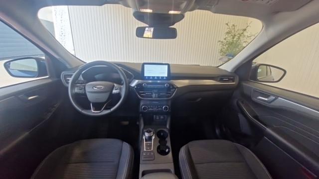 Ford Kuga image 5