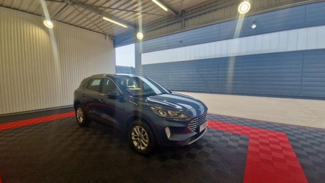 Ford Kuga image 3