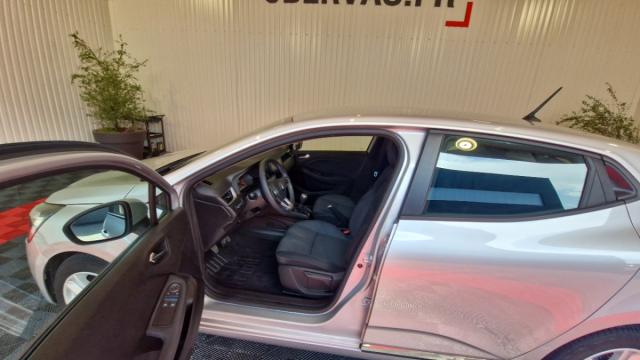 Renault Clio image 1