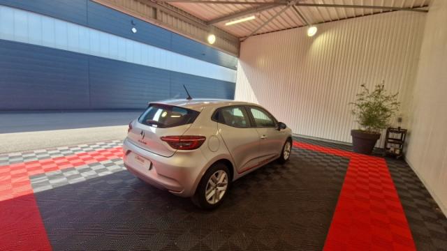 Renault Clio image 8