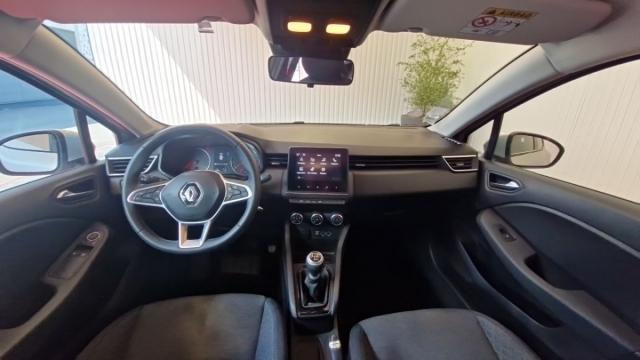Renault Clio image 9