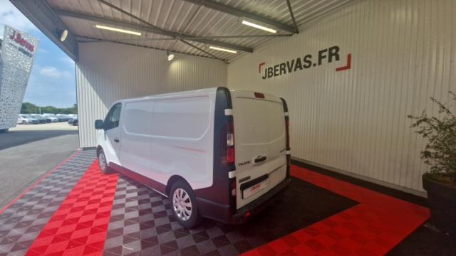 Renault Trafic image 8