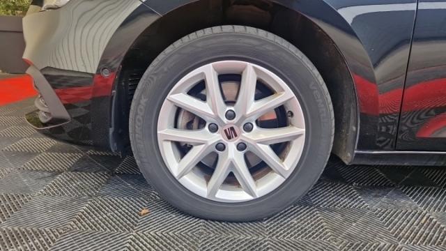 Seat Leon image 9