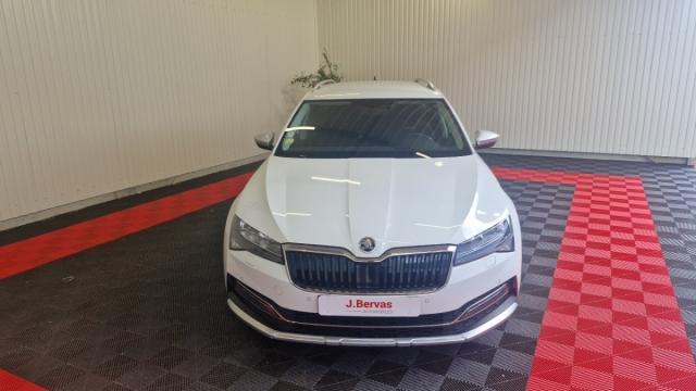 Skoda Superb Combi image 4
