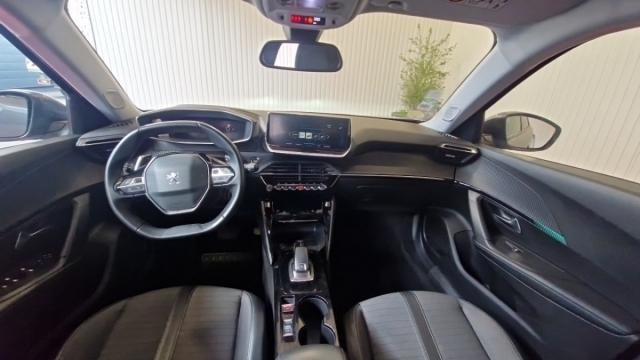 Peugeot 2008 image 1
