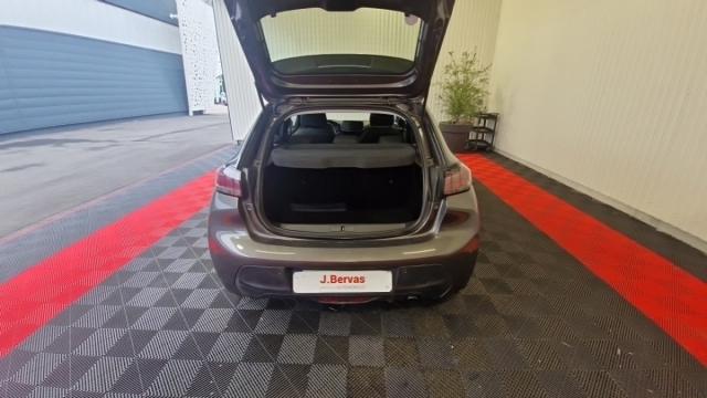 Peugeot 208 image 6