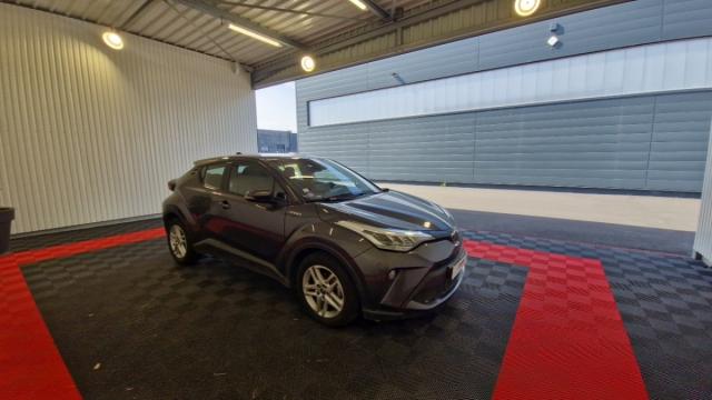 Toyota C-Hr image 6