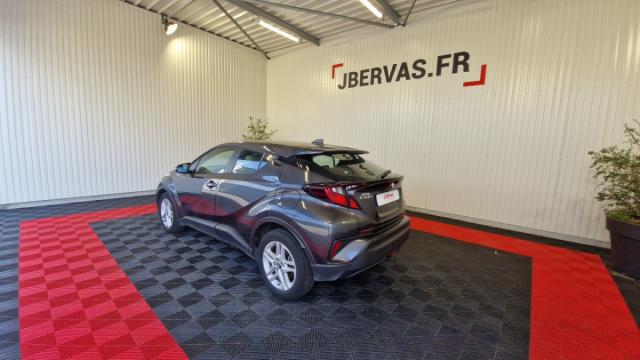Toyota C-Hr image 7