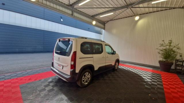 Peugeot Rifter image 1