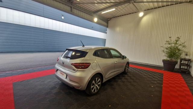 Renault Clio image 9