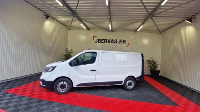 Renault Trafic image 8